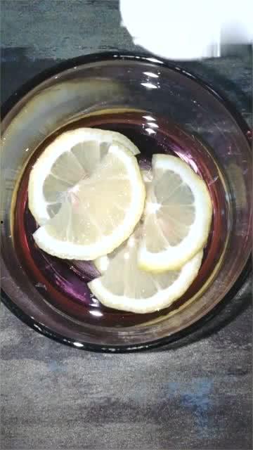 雪碧制作爆料视频,带你走进饮料界的“魔法工厂”