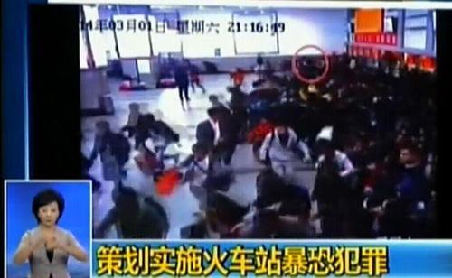 外媒爆料强拆案件视频,强拆现场惊心动魄，民众权益引发社会关注